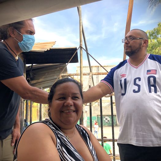 Mexico US Border Handshake sq sm